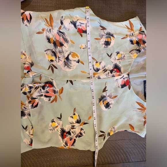 Lauren Ralph Lauren light sage green floral sleeveless crepe dress - Picture 8 of 9